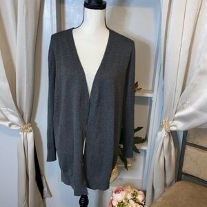 Women’s Grey Stitch Count size Large Studded Sleeve Detail Open Longer Sweater